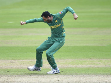 ICC Champions Trophy 2017: Junaid Khan's bowling a boon for Pakistan plagued by batting failures ICC Champions Trophy 2017: Junaid Khan's bowling a boon for Pakistan plagued by batting failures