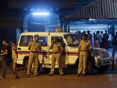 Byculla jail violence: Senior officers in Mumbai will face action for convicts death, says minister