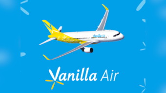 Japanese low cost airways apologises for forcing wheelchair-bound man to crawl up to board flight