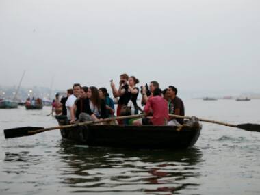 Allahabad-Varanasi Ganga waterway to start by 2019 Kumbh, says Nitin Gadkari