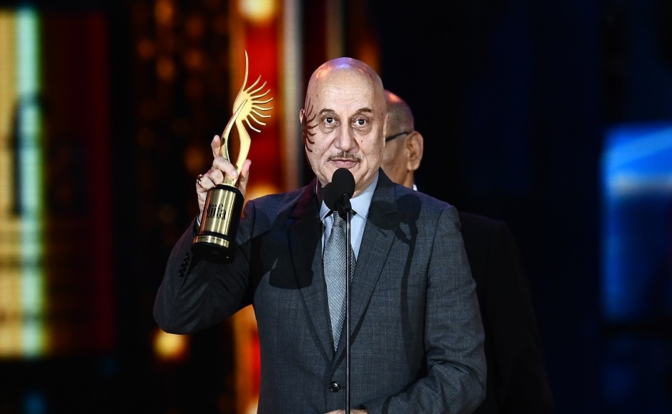 Winner of Performance in a Supporting Role - Male, Bollywood actor Anupam Kher for