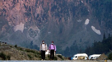 On the Amarnath Yatra, pilgrims counter danger with faith