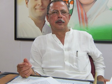 Shivraj Singh Chouhan's inept leadership led to farmers' crisis in Madhya Pradesh, says Congress' Ajay Singh Shivraj Singh Chouhan's inept leadership led to farmers' crisis in Madhya Pradesh, says Congress' Ajay Singh
