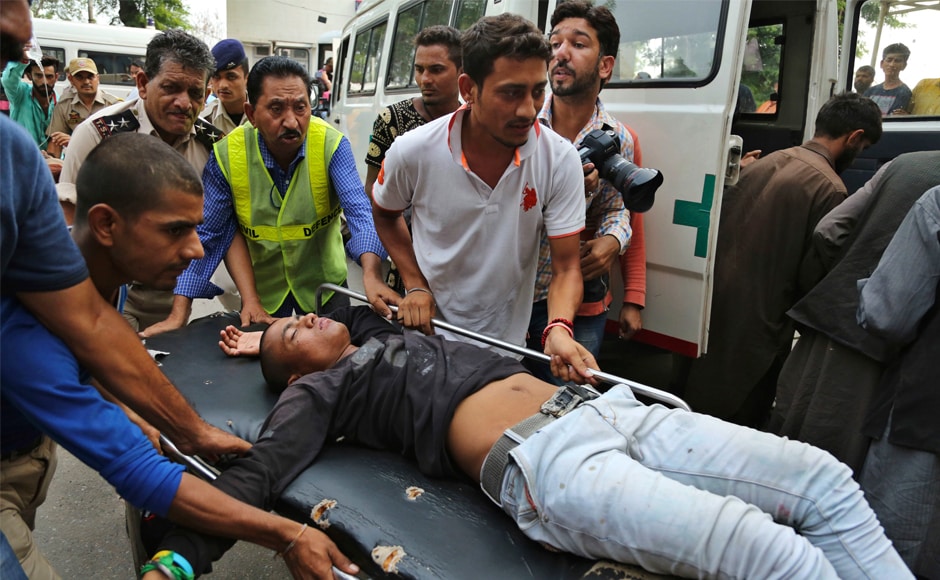 Pilgrims injured in the bus accident are being brought for treatment at a hospital in Jammu. The government has set up a helpline for inquiry about the Amarnath pilgrims travelling in the bus that met with the accident in Ramban. The helpline numbers are - 091-2560401, and 0191-2542000. AP Pilgrims injured in the bus accident are being brought for treatment at a hospital in Jammu. The government has set up a helpline for inquiry about the Amarnath pilgrims travelling in the bus that met with the accident in Ramban. The helpline numbers are - 091-2560401, and 0191-2542000. AP