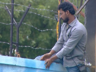 Bigg Boss Tamil week 3 update: Demoralised Bharani ousted from show; Julie vows to trounce Harathi Bigg Boss Tamil week 3 update: Demoralised Bharani ousted from show; Julie vows to trounce Harathi