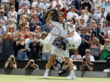 Wimbledon 2017: Andy Murray resorting to ice baths, extra exercises to strengthen sore hip Wimbledon 2017: Andy Murray resorting to ice baths, extra exercises to strengthen sore hip