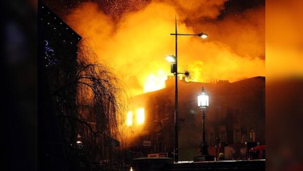London Camden Market fire: Massive blaze at popular tourist spot, 10 fire engines and 70 firefighters on scene