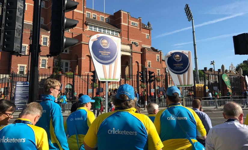 Cricketeers on their way to the Oval in London during the ICC Champions Trophy 2017. Image courtesy: ICC Cricketeers via Twitter