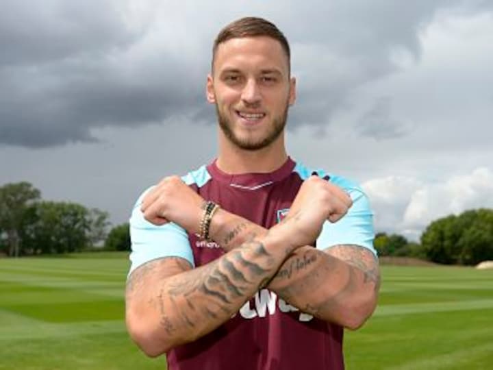 Premier League: West Ham United sign Marko Arnautovic from Stoke City for club-record £25 million