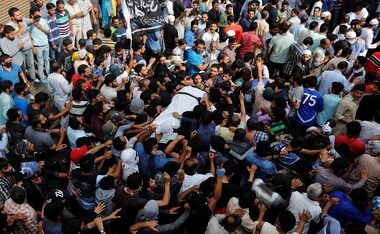 Srinagar tense as thousands attend slain Hizbul militant Sajid Gir's funeral amid pro-freedom chants