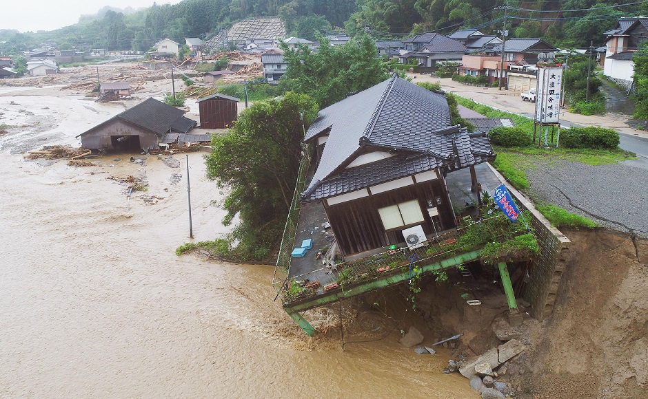 Japan floods: Six dead, over four lakh evacuated as heavy rains leave trail of destruction Japan floods: Six dead, over four lakh evacuated as heavy rains leave trail of destruction