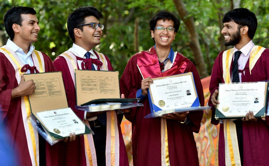 IIT Madras conducts - Diploma / Degree Distribution Ceremony for