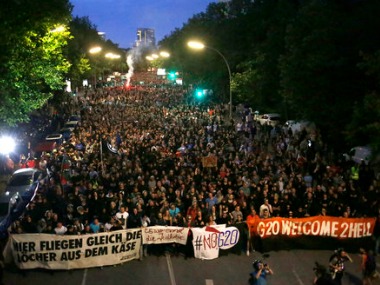 G20 summit: Protests against globalisation turn violent as police use tear gas; 'Welcome to Hell' march called off G20 summit: Protests against globalisation turn violent as police use tear gas; 'Welcome to Hell' march called off