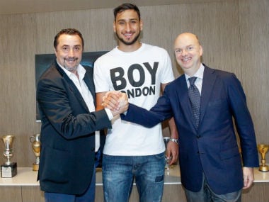 Serie A giants AC Milan confirm Gianluigi Donnarumma has signed contract extension. Twitter: @acmilan