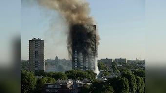 Under-construction London flats catch fire days after Grenfell Tower tragedy