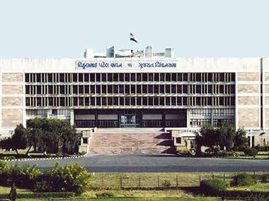 Presidential Election 2017: Gujarat Assembly completes polling, 180 out of 182 MLAs cast vote