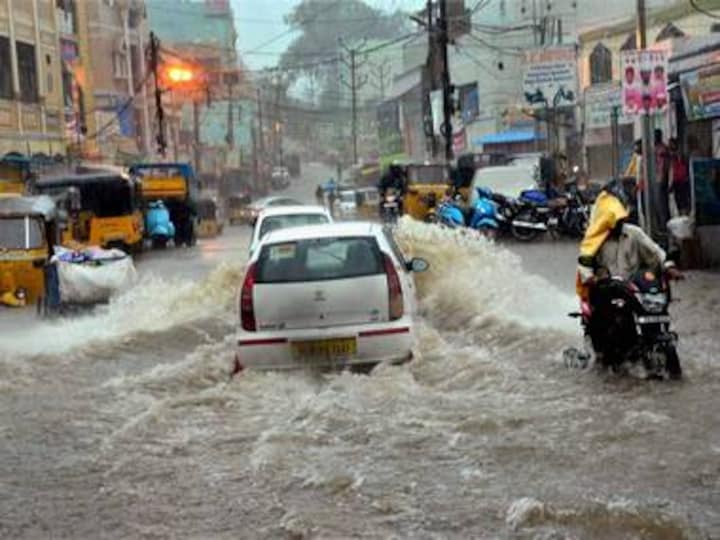 IMD issues heavy rain alert as Maharashtra, Goa continue to experience extreme weather