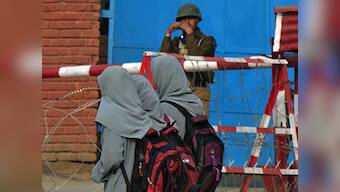 Kashmiri security forces prying cellphones for militants lead raise privacy concern among civilians