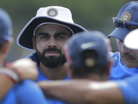 India vs Sri Lanka: Virat Kohli hints at handing Hardik Pandya Test debut, lauds all-rounder's wicket-taking ability India vs Sri Lanka: Virat Kohli hints at handing Hardik Pandya Test debut, lauds all-rounder's wicket-taking ability