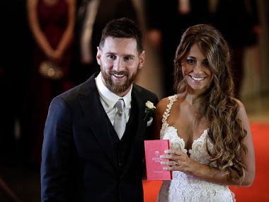 Lionel Messi weds long-time girlfriend Antonela Roccuzzo in presence of ...
