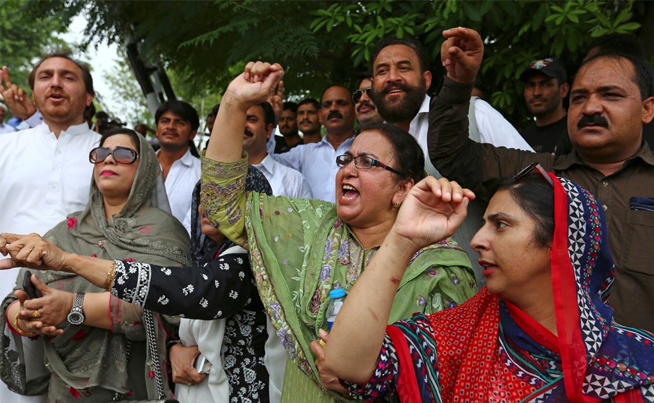Supporters of Nawaz Sharif's Pakistani ruling party Pakistan Muslim League (N) (PML-N) shout slogans in favour of their leader at the Supreme Court in Islamabad. Nawaz Sharif's daughter Maryam asserted that her father's disqualification by the Supreme Court would not deter him from staging a comeback. AP Supporters of Nawaz Sharif's Pakistani ruling party Pakistan Muslim League (N) (PML-N) shout slogans in favour of their leader at the Supreme Court in Islamabad. Nawaz Sharif's daughter Maryam asserted that her father's disqualification by the Supreme Court would not deter him from staging a comeback. AP
