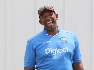 Phil Simmons throws his hat in ring for India coach role; unnamed 'South African legend' expresses interest Phil Simmons throws his hat in ring for India coach role; unnamed 'South African legend' expresses interest