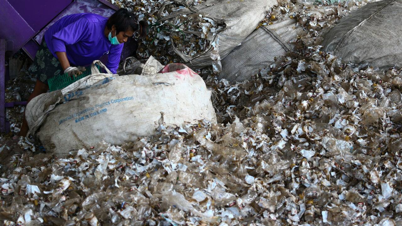 World's plastic waste can bury Manhattan over three kilometres deep