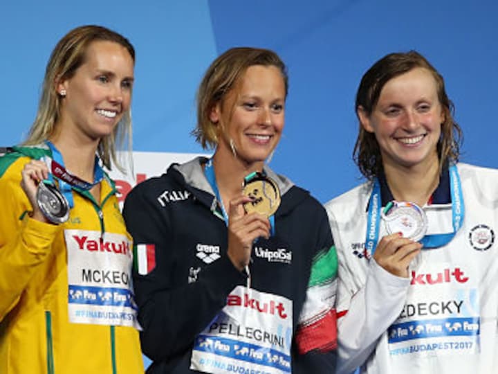 FINA World Championships: Federica Pellegrini pips favourite Katie Ledecky to win 200m freestyle gold