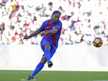 Ronaldinho urges Neymar to 'follow his heart' amid rumours of Barcelona player leaving club for PSG Ronaldinho urges Neymar to 'follow his heart' amid rumours of Barcelona player leaving club for PSG