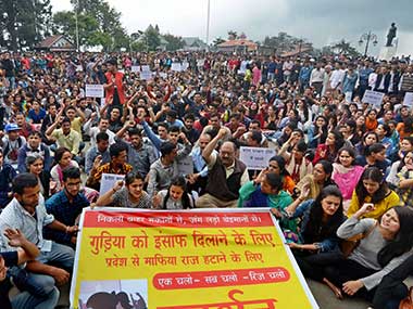 Shimla schoolgirl rape and murder: Protests across city over lapses in investigation of case Shimla schoolgirl rape and murder: Protests across city over lapses in investigation of case