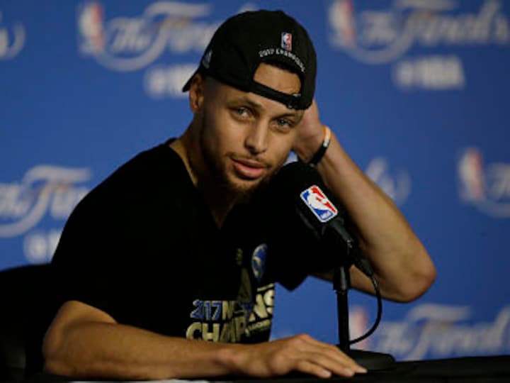 NBA: Warriors' Stephen Curry says he was joking about moon landing comments, still intends to accept NASA's invite