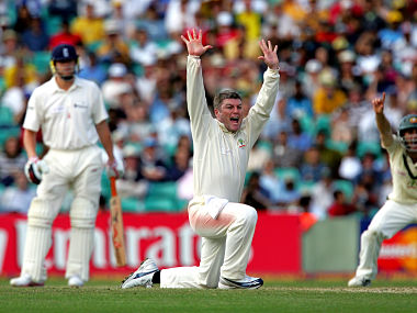 Ex-spinner Stuart MacGill reaches settlement in financial dispute with Cricket Australia Ex-spinner Stuart MacGill reaches settlement in financial dispute with Cricket Australia