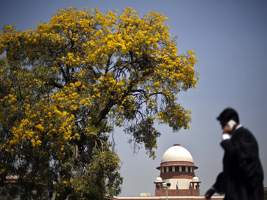 Supreme Court's ruling on liquor ban on highways: Thanks to court, drunks can now cry havoc or cause it Supreme Court's ruling on liquor ban on highways: Thanks to court, drunks can now cry havoc or cause it