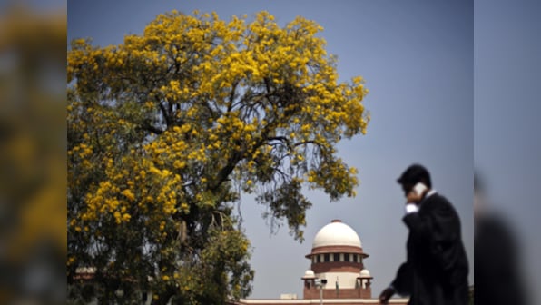 SC stays contempt proceedings against HRD ministry, Delhi University for denying pension to retired teachers