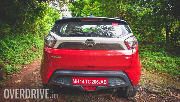 Tata-Nexon-Petrol-22 3