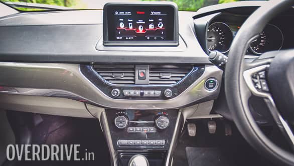 Tata-Nexon-Petrol-58 8