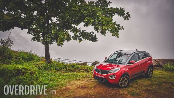Tata-Nexon-Petrol-99 13