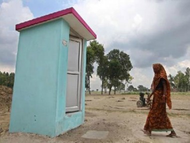 Swachh Bharat Mission: Maharashtra leads the way in toilet construction, builds 42.72 lakh household toilets Swachh Bharat Mission: Maharashtra leads the way in toilet construction, builds 42.72 lakh household toilets