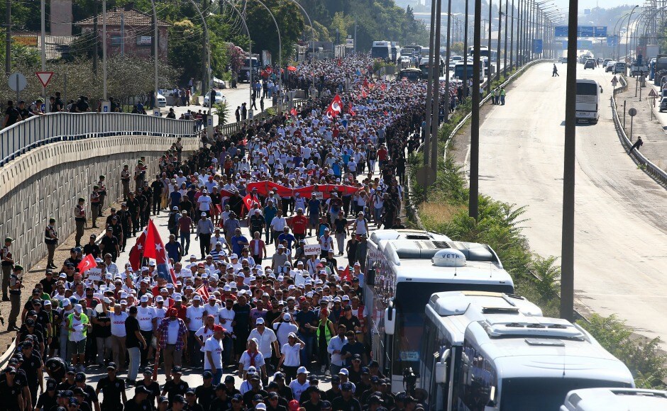 The 400-kilometre (250-mile) The 400-kilometre (250-mile)