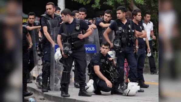 Turkey bomb attack: Suspected Kurdish militants detonate explosive device in Baykan