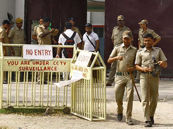 West Bengal communal violence: Congress delegation denied entry into riot-hit Baduria