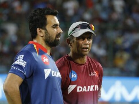 Rahul Dravid, Zaheer Khan 'snub': Indian cricket veterans ...