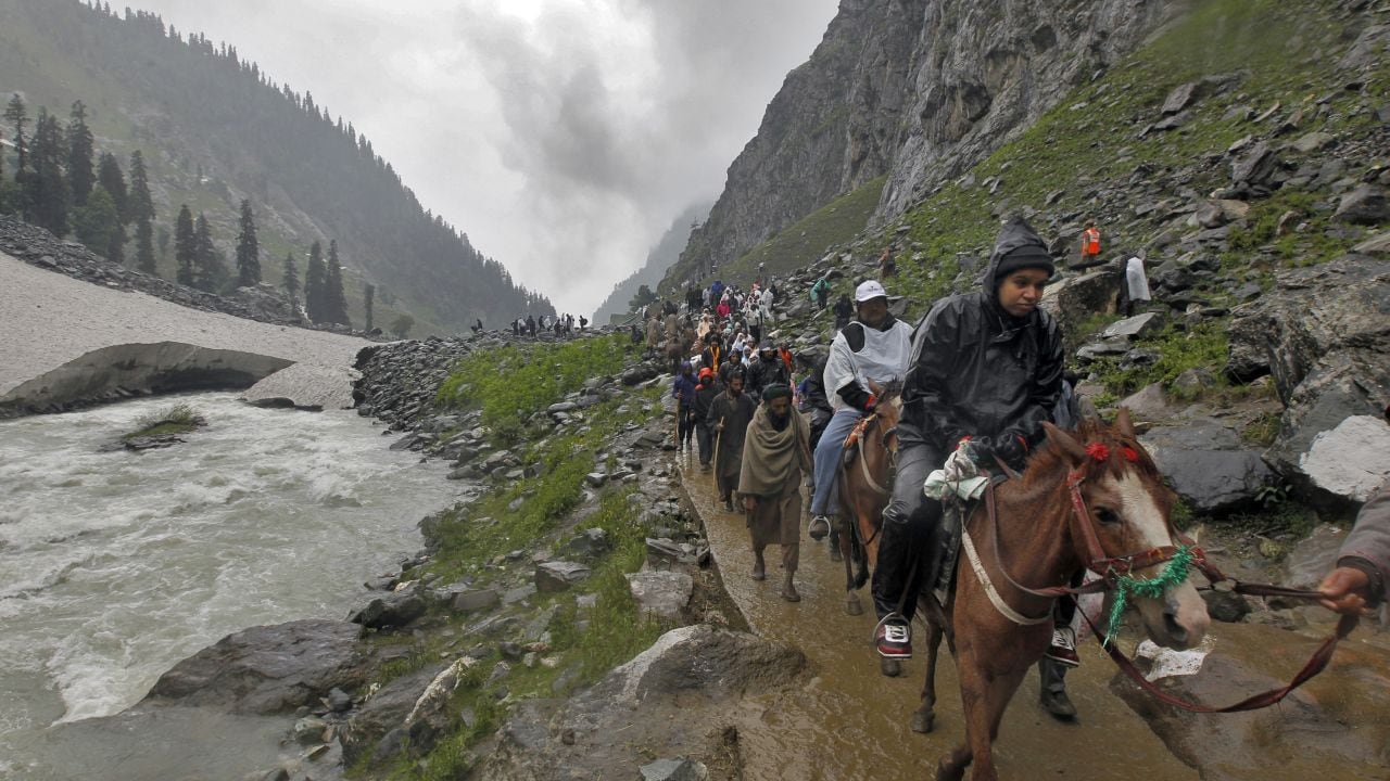 amarnath-yatra-attack-a-look-at-security-measures-precautions-despite