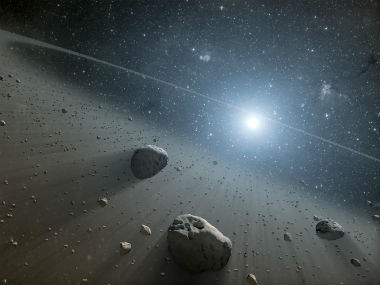 Giant football field sized asteroid avoids NASA detection as it flies past Earth Giant football field sized asteroid avoids NASA detection as it flies past Earth