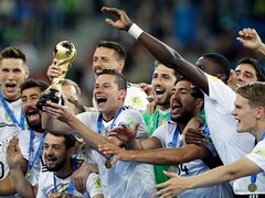 Confederations Cup 17 Chile Sizzle But Julian Draxler S Victorious Germany Lay Out Mission Statement For 18 Sports News Firstpost