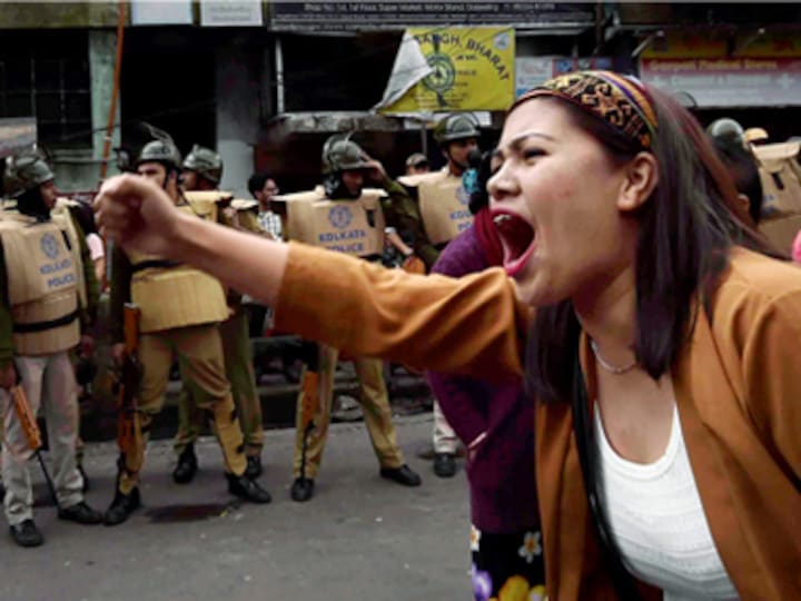 Gorkhaland unrest: Centre aiding stir in Darjeeling Hills, not helping West Bengal govt, says state tourism minister
