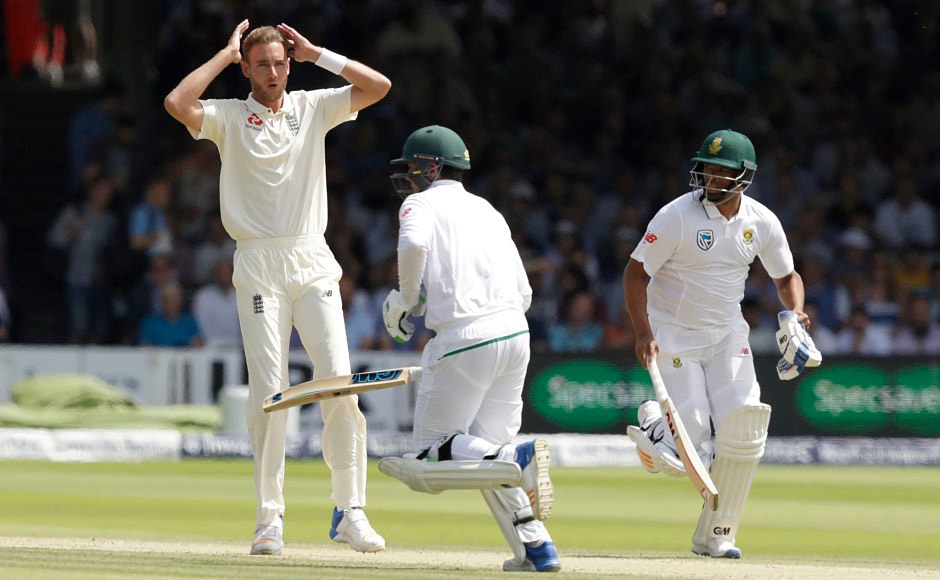 However Quinton de Kock was joined in the middle by Vernon Philander who piled on the runs in quick time to close in on England's first innings score. AP However Quinton de Kock was joined in the middle by Vernon Philander who piled on the runs in quick time to close in on England's first innings score. AP