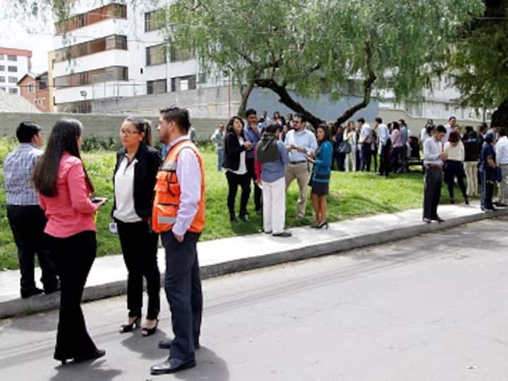 Five injured after earthquake of 6.0 magnitude strikes off Ecuador coast