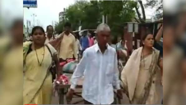 Chhattisgarh shocker: Family carries woman's body out of govt hospital on push cart in Rajnandgaon