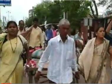 Chhattisgarh shocker: Family carries woman's body out of govt hospital on push cart in Rajnandgaon